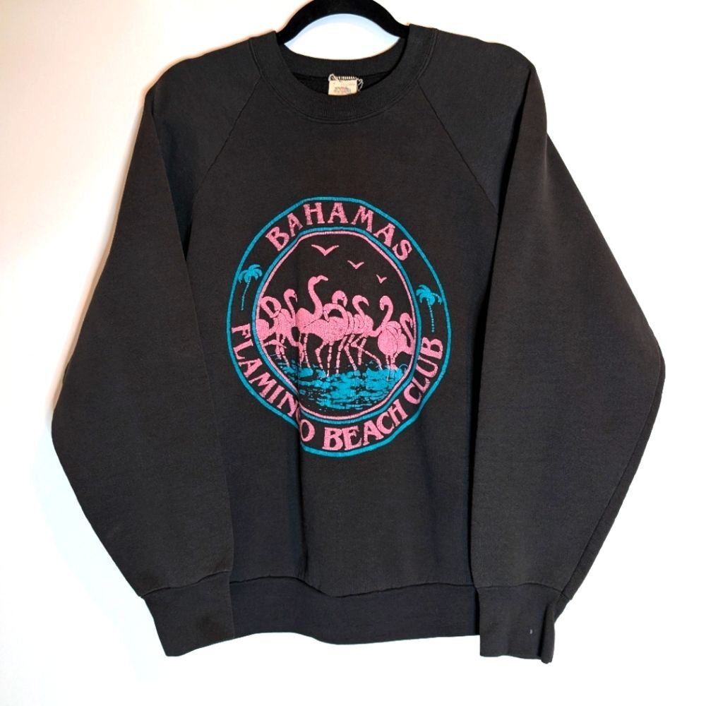 Vintage Fruit of the Loom Bahamas Flamingo Beach Club Sz L Crewneck Sweatshirt
